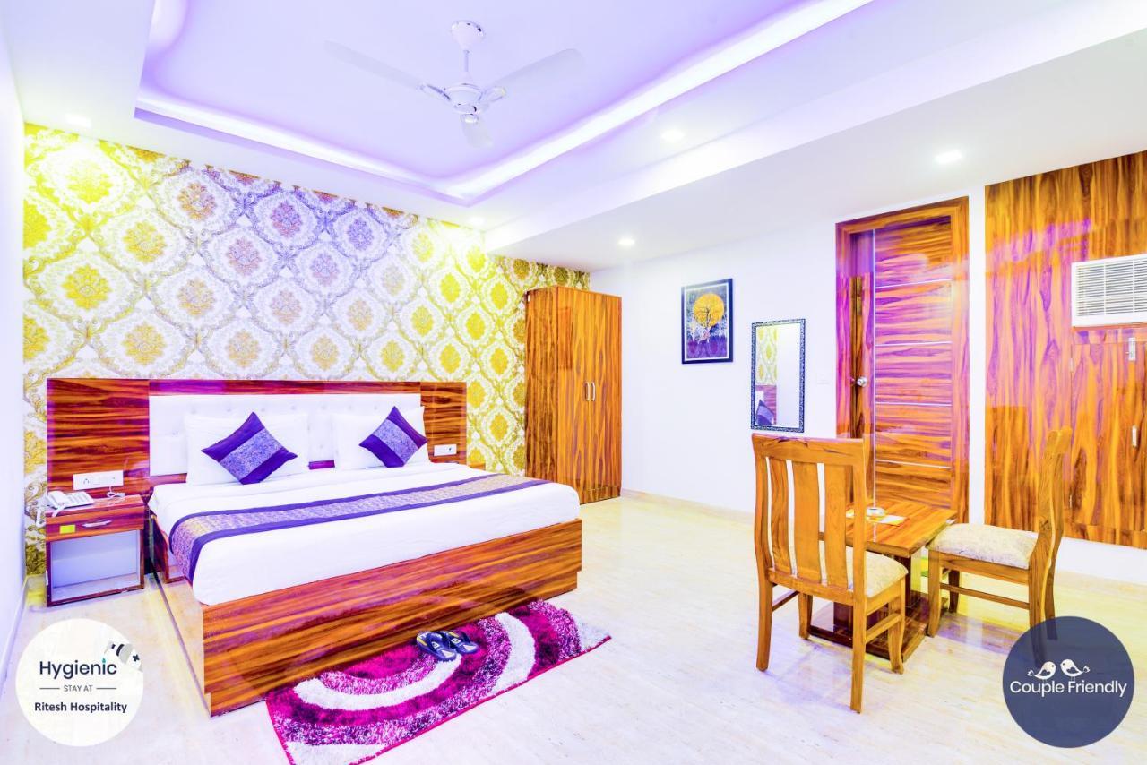 Hotel Fabulous - Delhi International Airport Ню Делхи Екстериор снимка