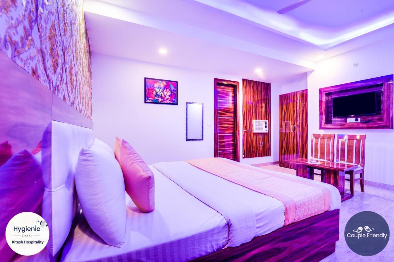 Hotel Fabulous - Delhi International Airport Ню Делхи Екстериор снимка