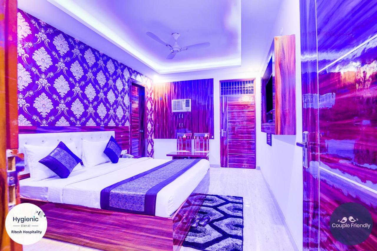 Hotel Fabulous - Delhi International Airport Ню Делхи Екстериор снимка